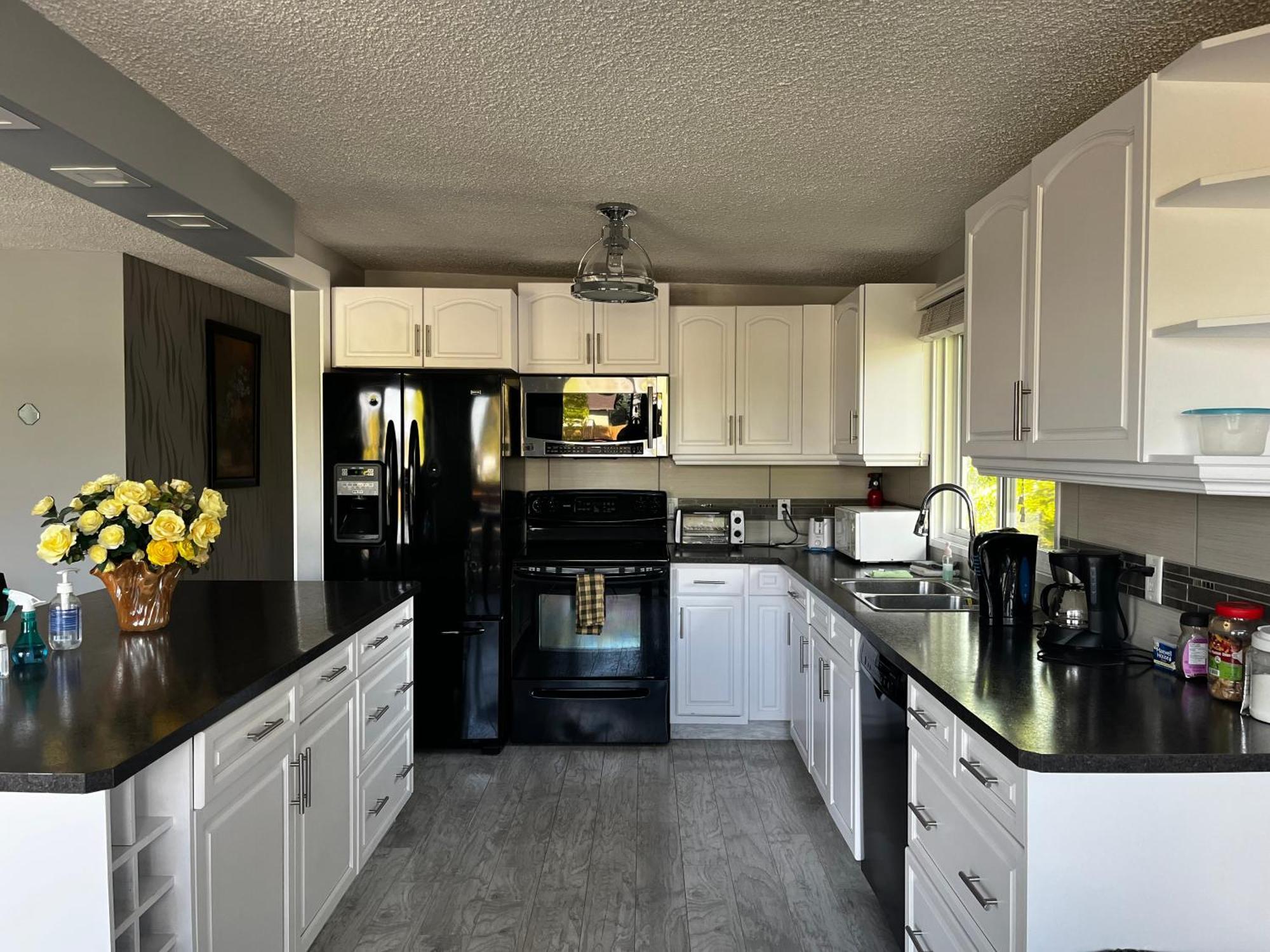 Hunter' S New Home! Homestay Calgary
